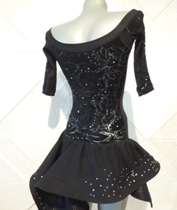 Рокля за спортни танци