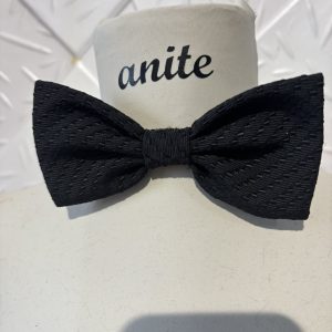 Черна папионка