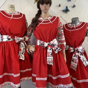 Блузка и сукман с Български етно мотиви