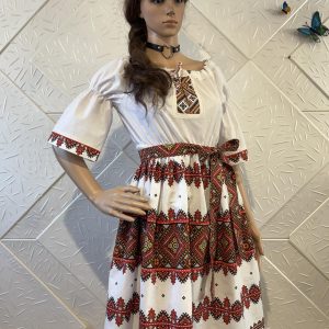 Дамска или детска рокля с етно мотиви